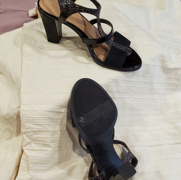 Etienne Aigner shoes - Picture 3 of 7